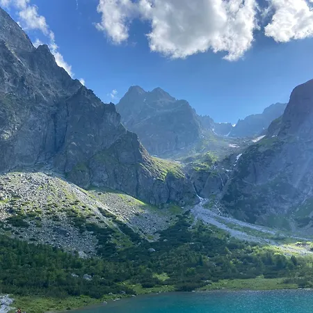 Priamo Na Namesti V Poprade * Πόπραντ